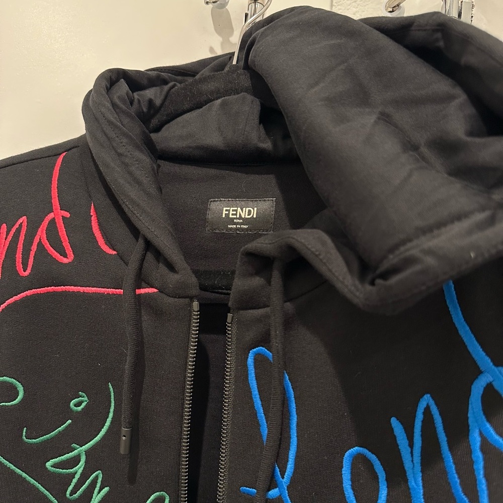 FENDI Hoodie - Picture 4 of 17